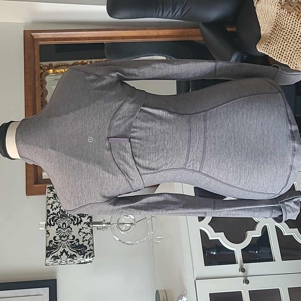 LULULEMON Define Gray Jacket - Picture 6 of 14